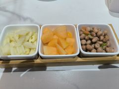 -鲁南仔·滕州炒鸡(经三路店)