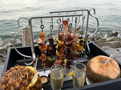 -Sunset Bar(丹绒亚路香格里拉店)