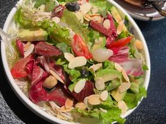 主厨牛油果花园沙拉-庐灶江南·江南菜·四合院Bistro(东直门雍和宫·原华侨宾馆店)