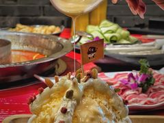 -谭鸭血老火锅(万象九宜城店)