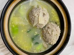 蟹粉狮子头-溱湖八鲜菜馆