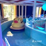 #这个春天来“初初”这个又萌又好玩的溜娃～