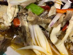 -乡村馕坑肉·烧烤·新疆菜·本地人更爱吃(阿勒泰首店)