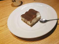 -菲滋意式餐厅(银泰百货金华江南店)