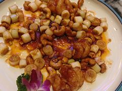 -苹果树下艺术餐厅(宋庄店)