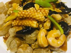 三鲜焖子-小船渔村•大连菜•大连焖鱼(明泽街店)