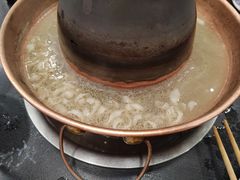 -楼外楼大刀肉传统火锅(西安大路店)