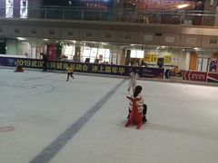 -奥山冰场(奥山世纪城店)