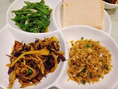 -黄家饺子东北特色菜馆(湖滨商业街店)