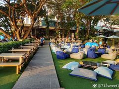 -网红落日悬崖餐厅 The Sky Gallery