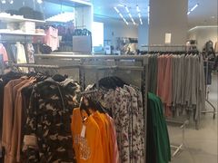 -H&M(天一广场店)