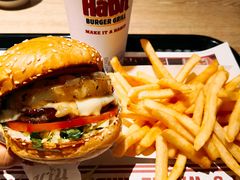 -The Habit Burger Grill 哈比特汉堡(复兴soho店)