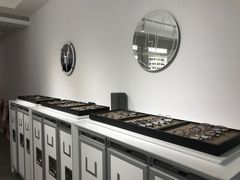-目艮眼镜SHOWROOM(品牌集合店)