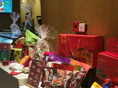 -上海浦东假日酒店逸庭咖啡厅