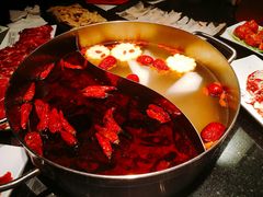 诱惑鸳鸯锅-牛事制造局牛肉火锅(莲岳路店)
