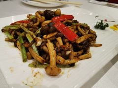 黑松露炒小蘑菇-景月阁空中食府(希尔顿酒店)