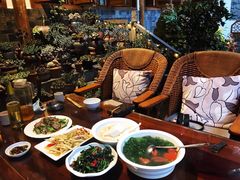 -华冠悠岚·庭院餐厅(青城后山店)