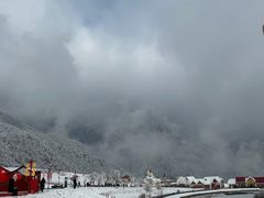 -西岭雪山大飞水景区