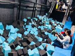-Bounce Factory 反弹工厂蹦床公园(佛山店)