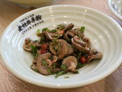 -熊大师牛羊粉(红谷凯旋店)