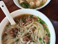 -子潇春庞牛腩粉(三大银行店)