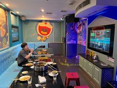 -唯爱KTV聚会餐厅(仙林东城汇店)