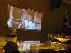 -Karaoke Top One KTV