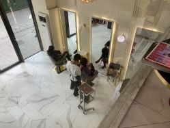 -3AM HAIR SALON染发接发