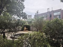 -红线女旧居