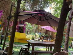 -月亮眼花园餐厅书吧酒吧