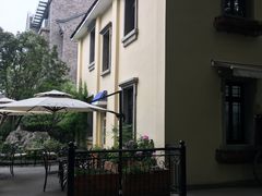 -也枫·小黄楼(南山路旗舰店)