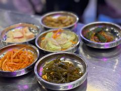 小菜-豚豚家돈돈가韩国锅盖烤肉(新北万达店)