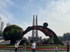 -唐山抗震纪念碑广场