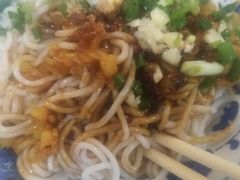 拌粉-高师傅特色米粉汤包(建设路店)