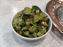 捞汁黄瓜-楚媚娘炭火蛙锅(宽厚里店)