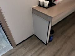 -雅宜酒店(广州黄埔大沙东地铁站店)