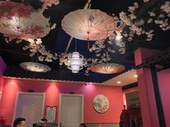 -老街烧烤大排档·地道湖北菜·龙虾馆(汉口火车站店)