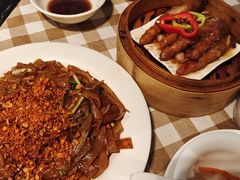 -新大咀港式茶餐厅(宝山万达店)