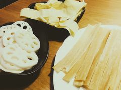 -尚品小土屋涮毛肚(李沧万达店)