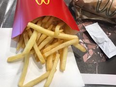 -麦当劳(民盈·国贸城店)
