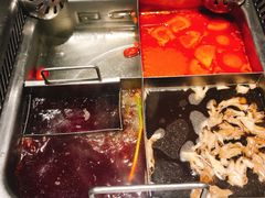 -海底捞火锅鲜切牛肉主题店(长寿路店)