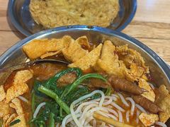 -柳州肥姨妈大骨螺蛳粉(沙河店)