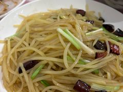 -洪霞餐馆