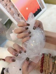 -ZX·美睫设计师汇聚店