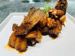 本帮熏鱼-蟹榭(静安寺晶品商场店)