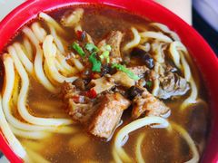 牛腩面-群姐面馆·海鲜烧烤(同安路二店)