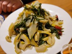 沙葱拌脆笋-福茂源横山铁锅羊肉(牡丹园店)