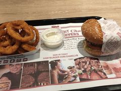 -The Habit Burger Grill 哈比特汉堡(爱琴海店)