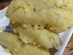 香香脆脆炸鱼肚-章记正宗南岗鱼蛋火锅