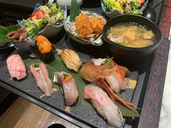 -家贺屋刺身寿司专门店